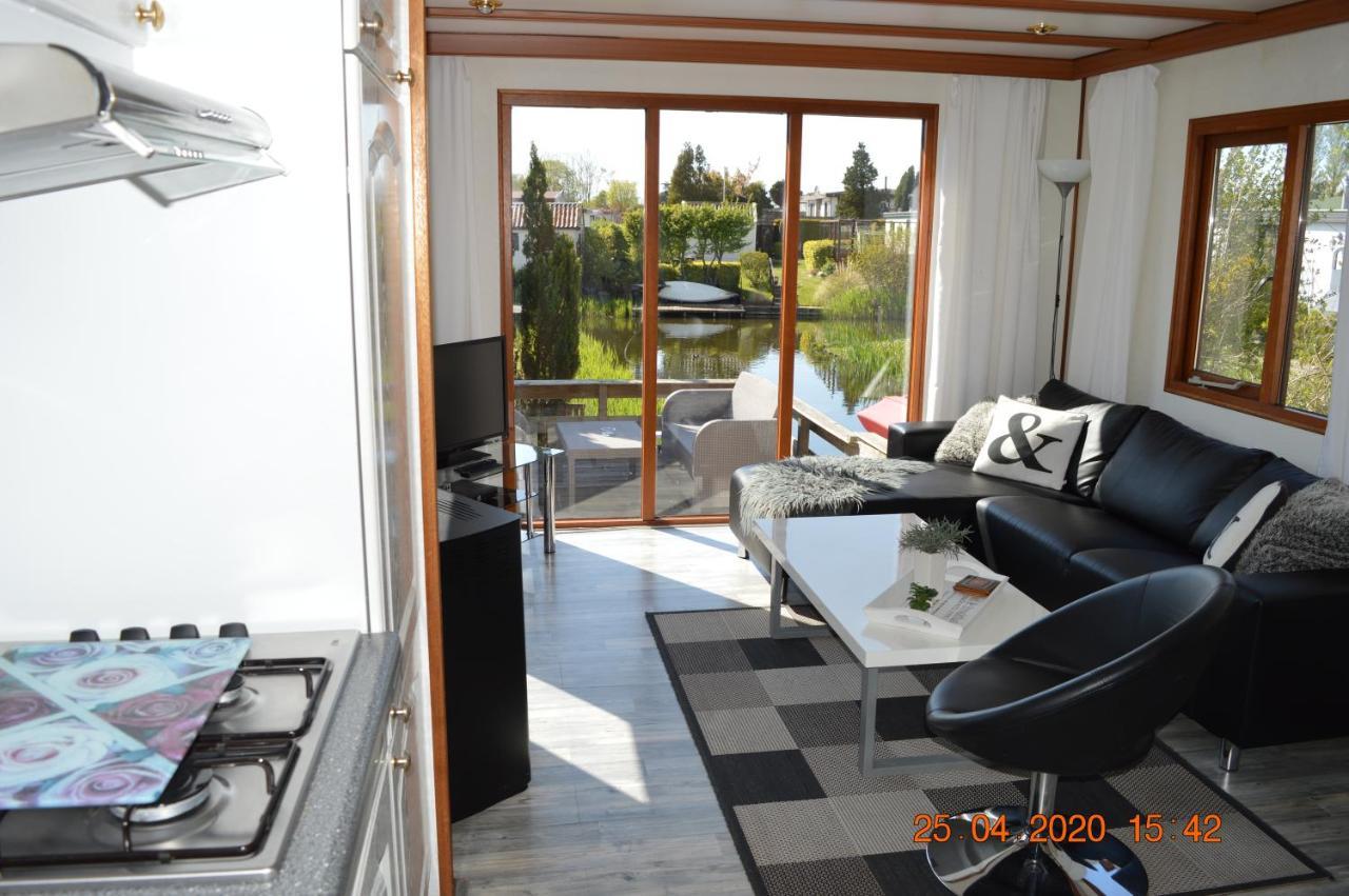 Vakantie Chalet มัคคุม ภายนอก รูปภาพ
