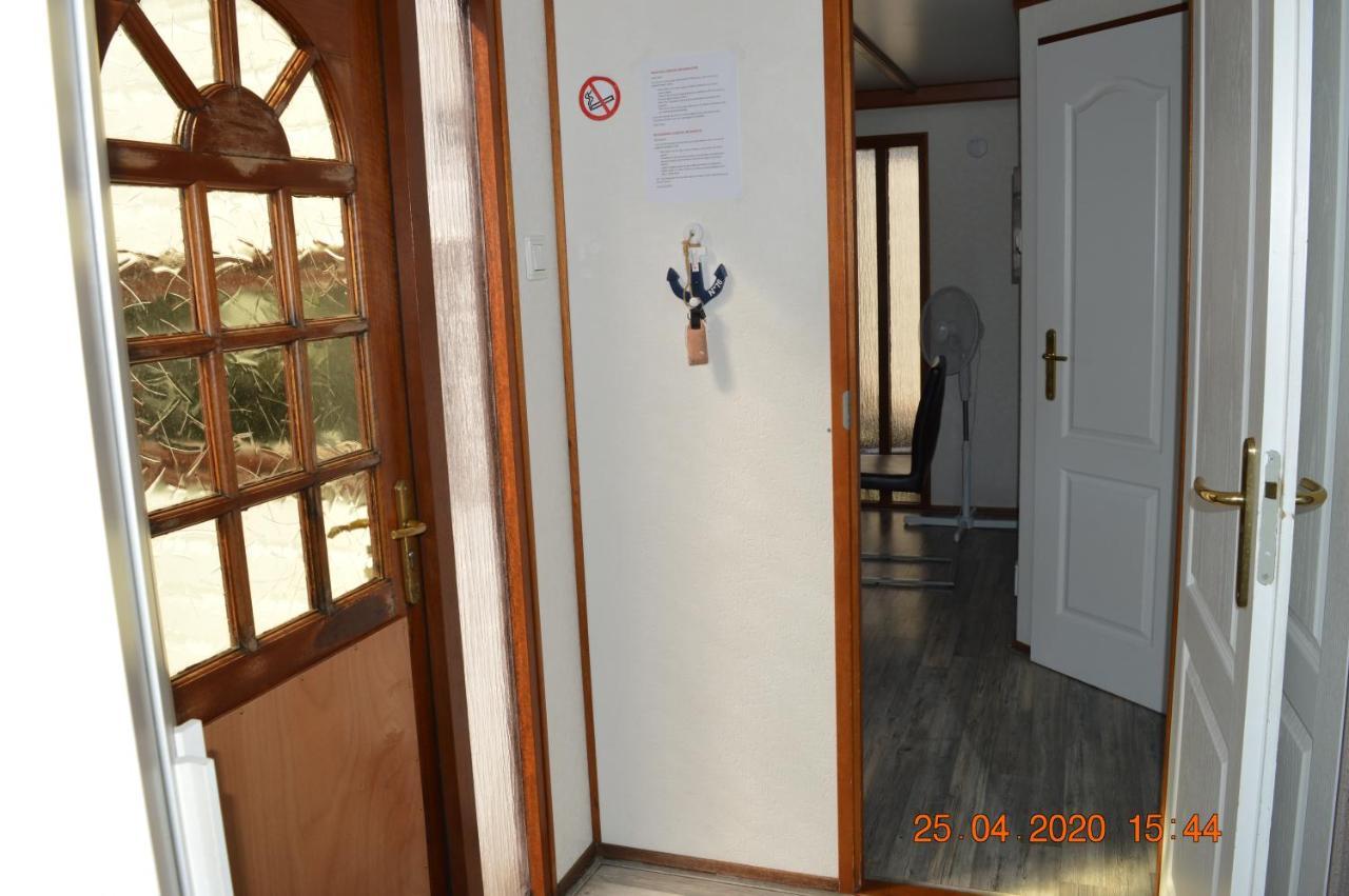 Vakantie Chalet มัคคุม ภายนอก รูปภาพ